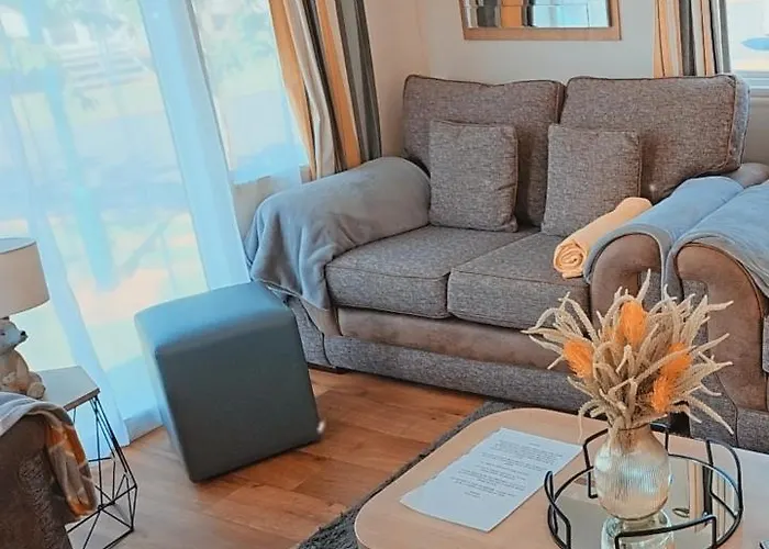 Rydal 38 Haven Lakeland La11 7lt Flookburgh